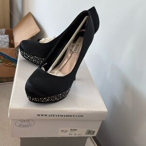 Steve Madden shoes 8.5